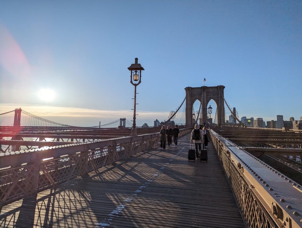 traverser le Pont de Brooklyn